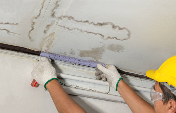 Reliable Sewage Cleanup contractor in Strang, OK by Water Damage Irwin